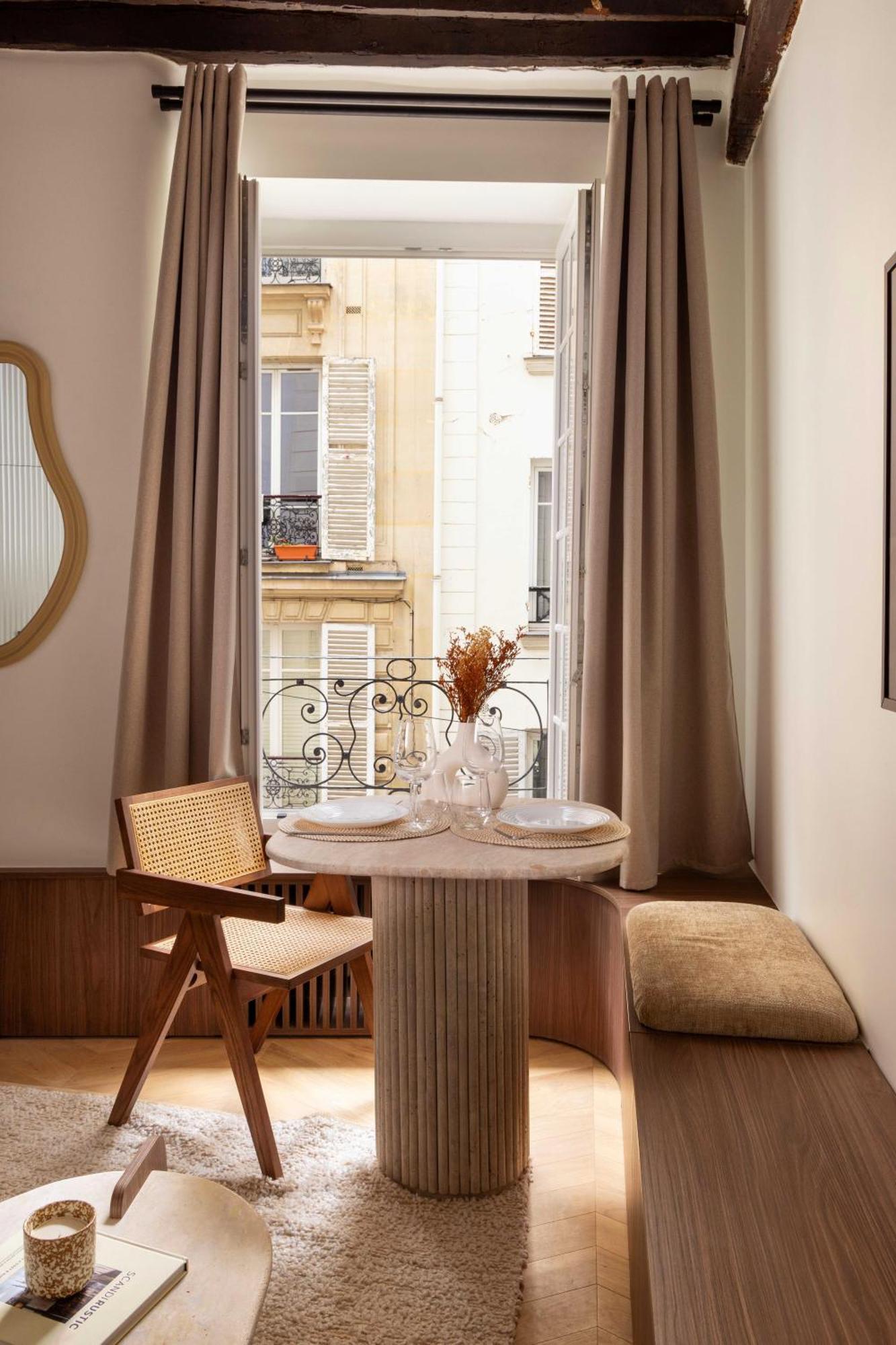 Apartment Luxurious A-c Flat - 2p - Bastille-le Marais Paris