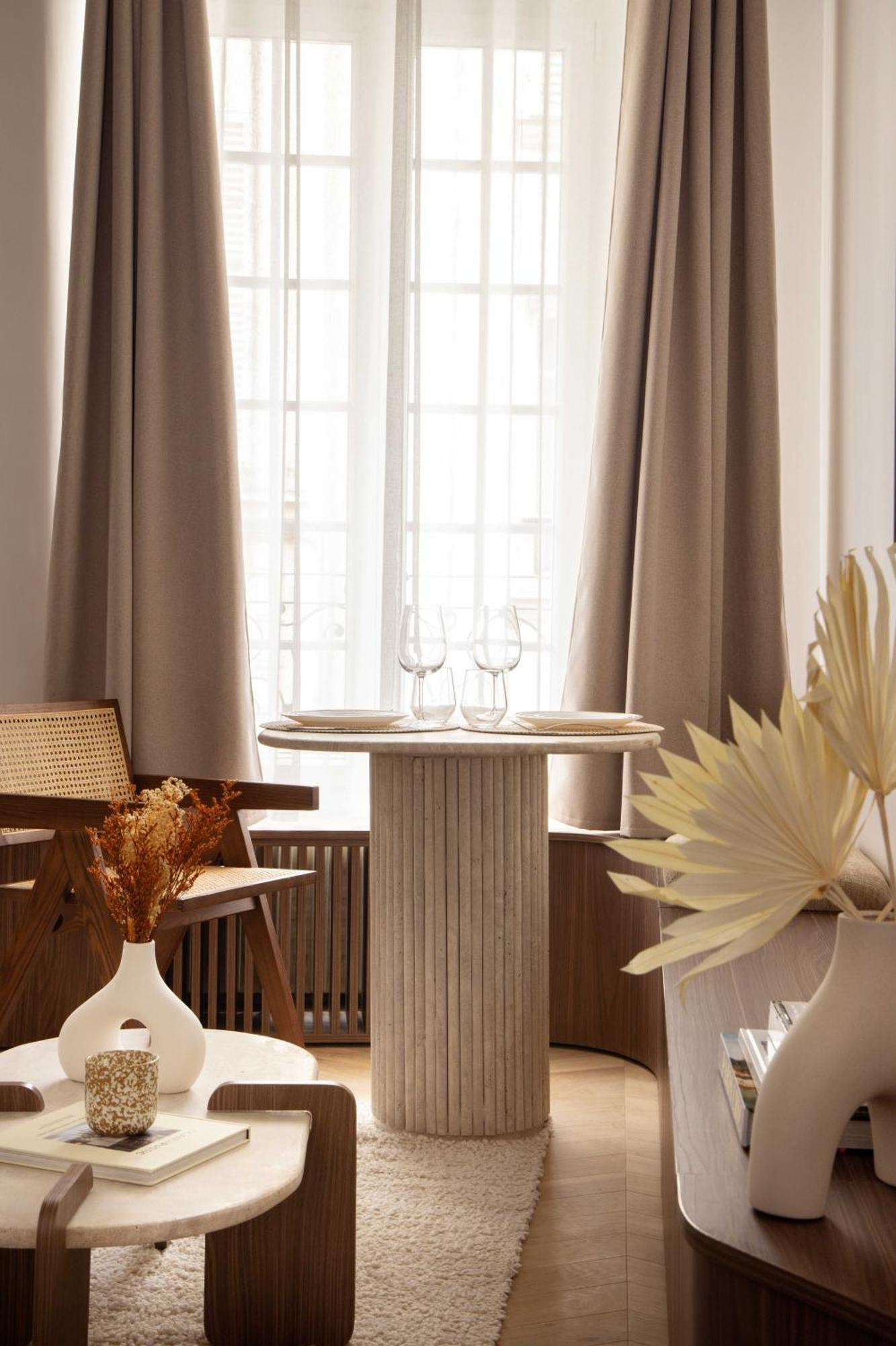 Apartment Luxurious A-c Flat - 2p - Bastille-le Marais Paris